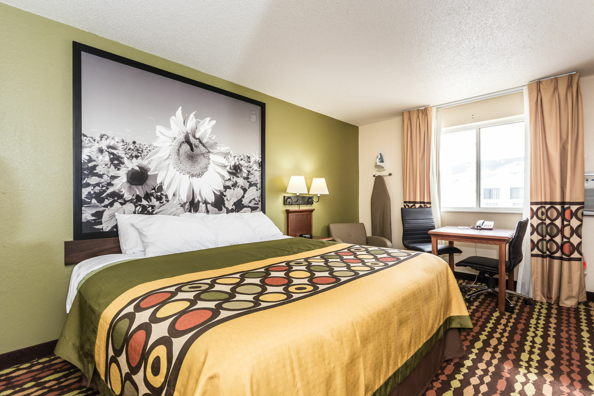 Super 8 By Wyndham Grand Forks Hotel Eksteriør billede
